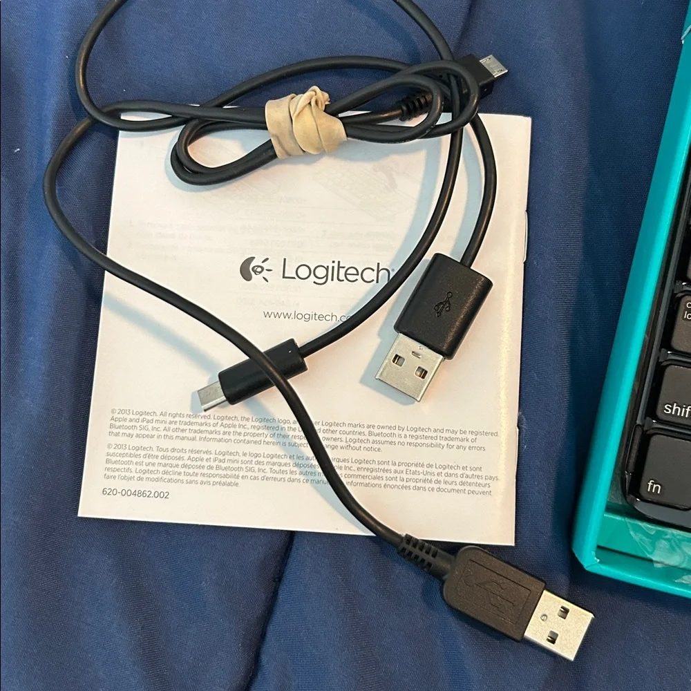 New Logitech Ultrathin Keyboard Mini for iPad Mini - Black